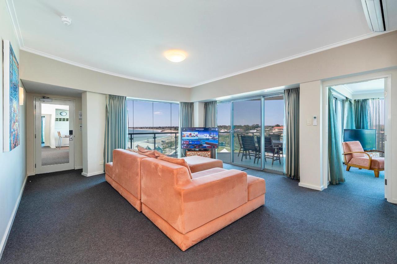 A 406 Fantastic Ocean Beach And Marina View Apt - Mandurah Dış mekan fotoğraf
