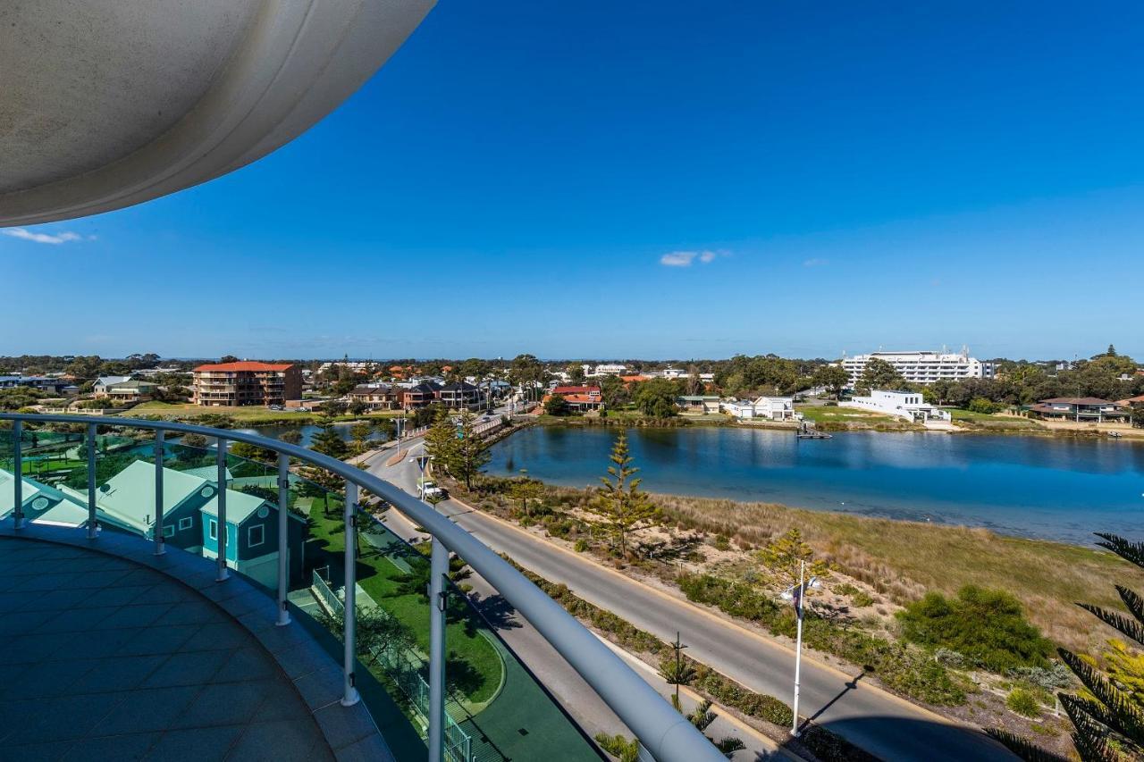 A 406 Fantastic Ocean Beach And Marina View Apt - Mandurah Dış mekan fotoğraf